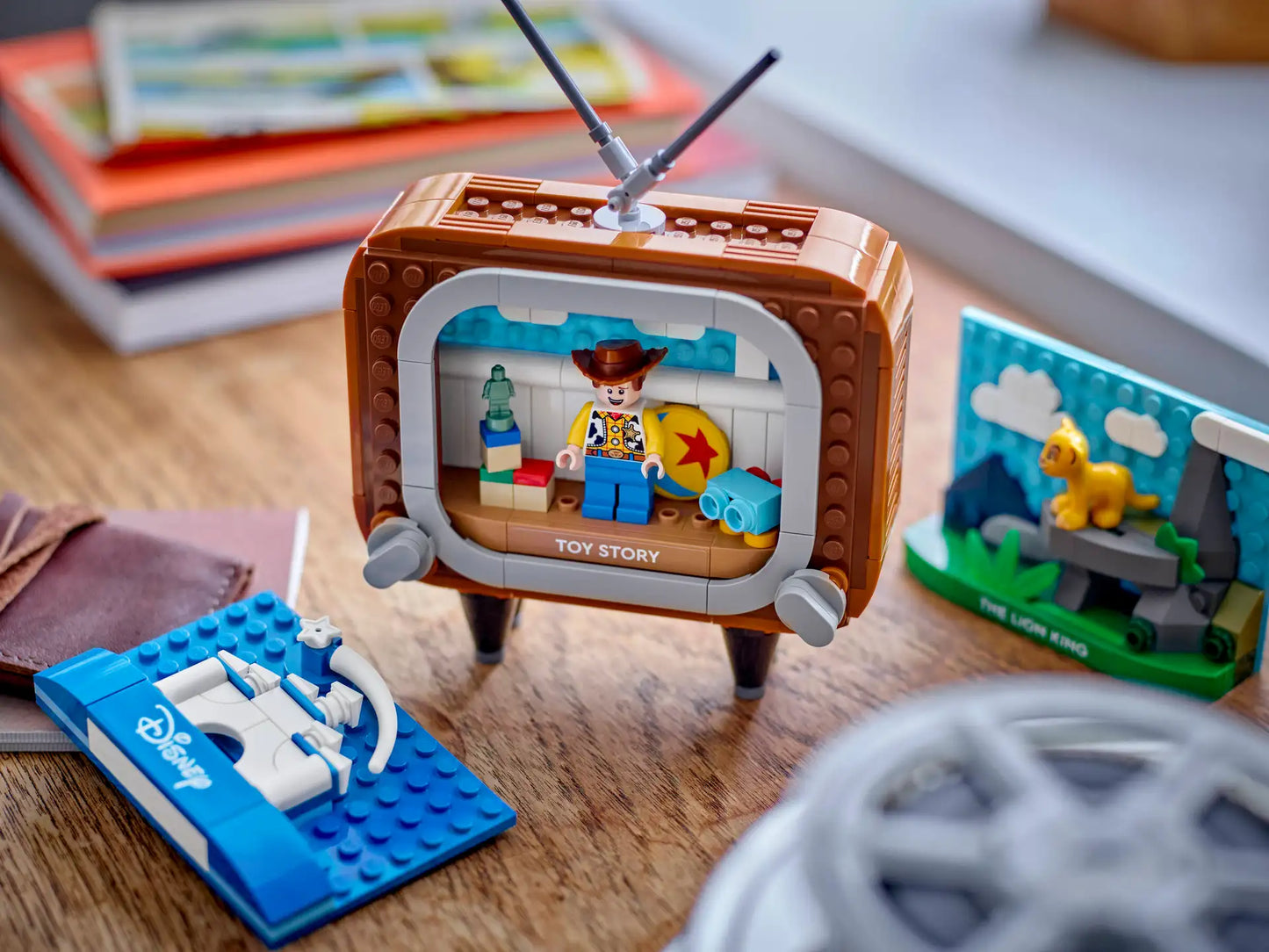 40774 - Classic Animation Scenes - ND