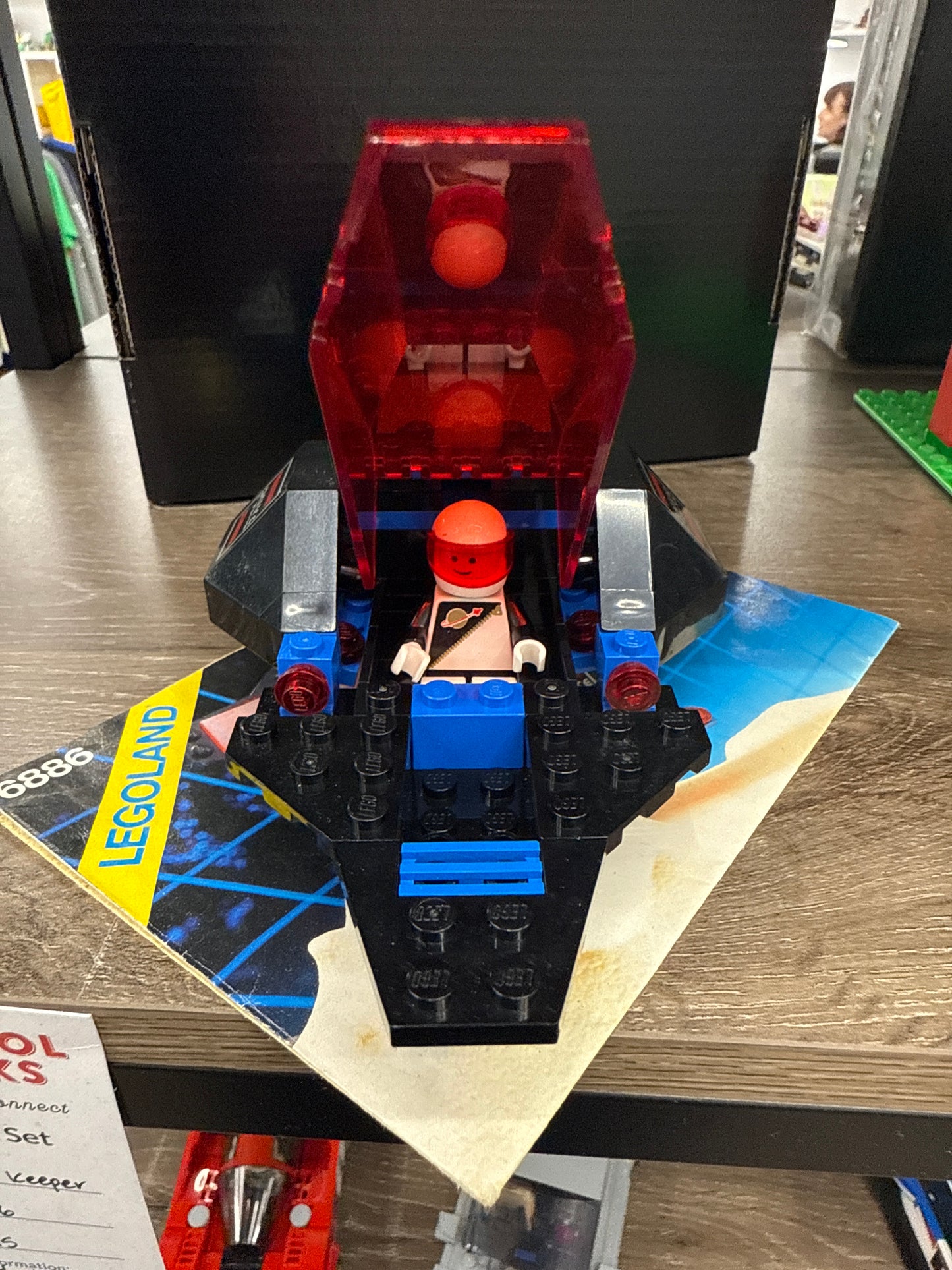 u6886 - 1989 Galactic Peace Keeper