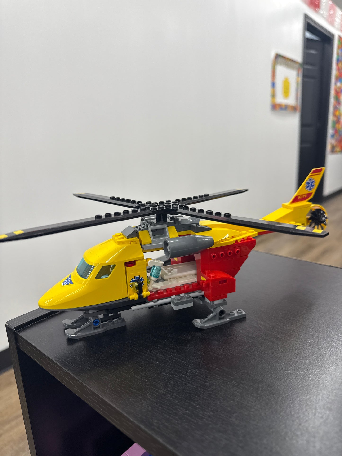 U60179 - Ambulance Helicopter