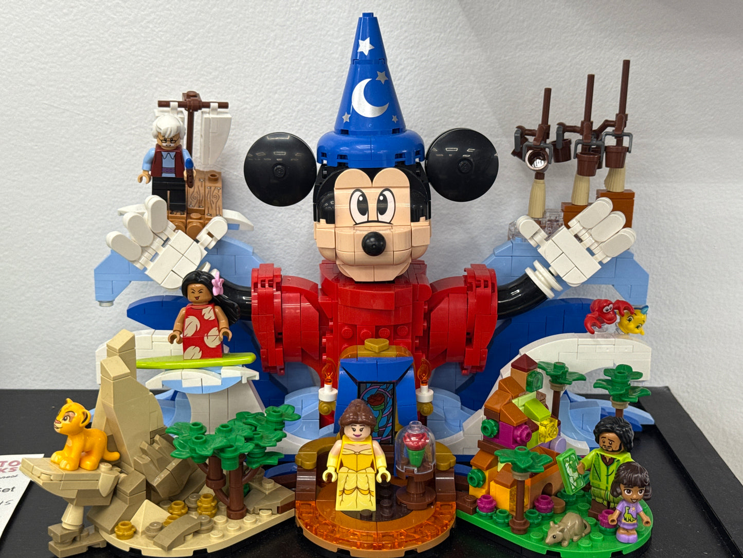 U21352 - Magic of Disney