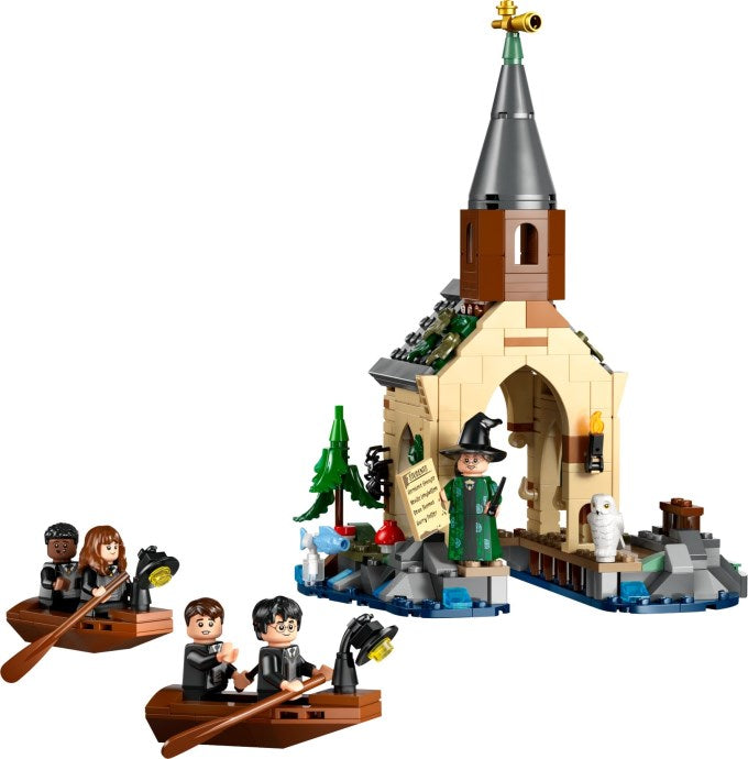 U76426 - Hogwarts Castle Boathouse