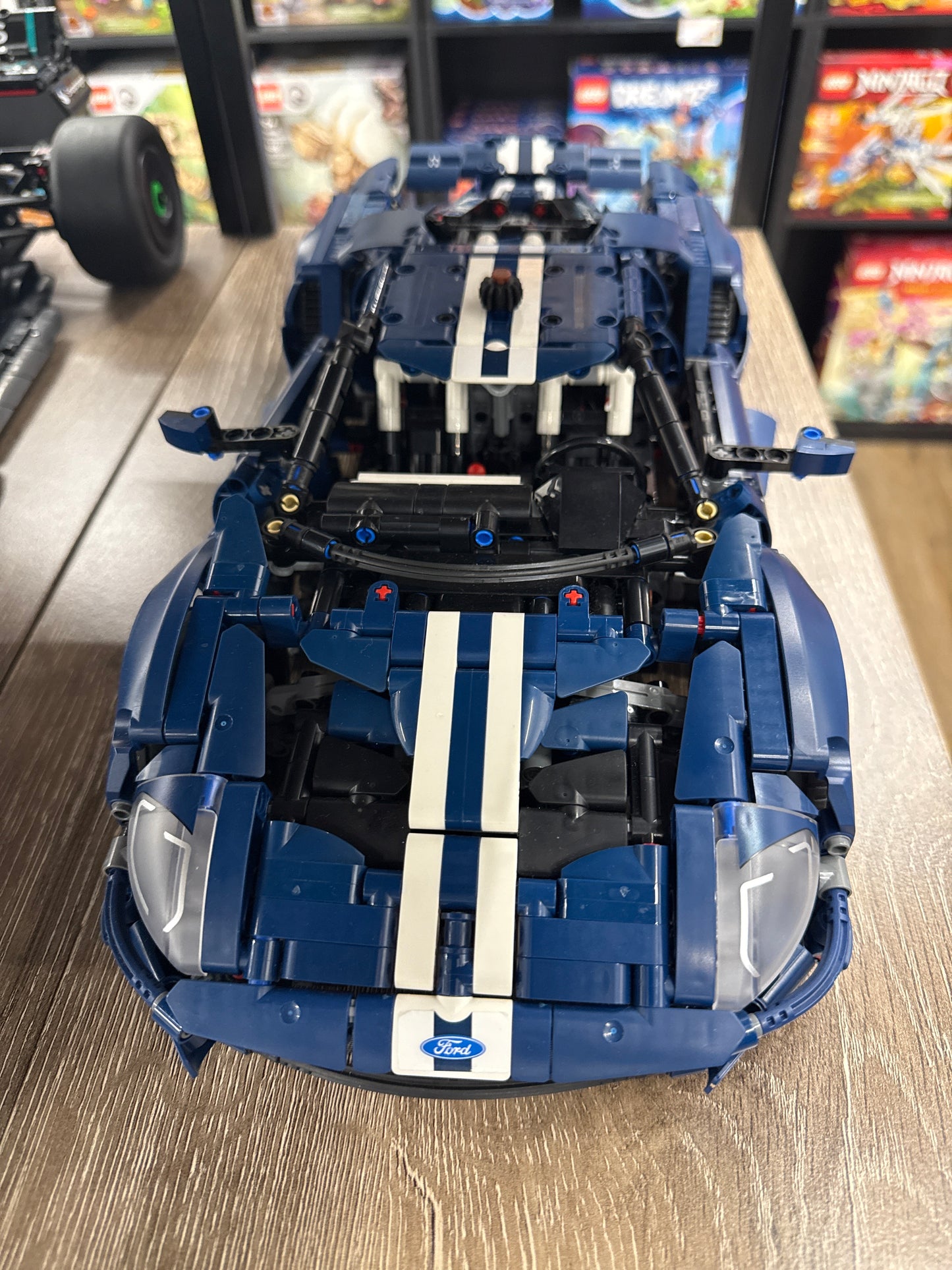 u42154 - 2022 Ford GT