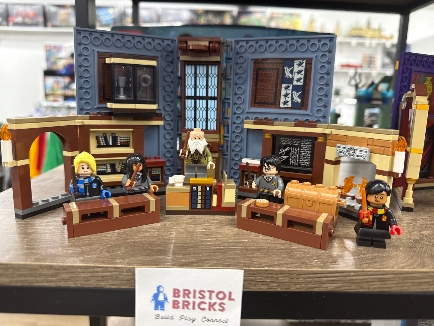 U76385 - Hogwarts Moment: Charms Class