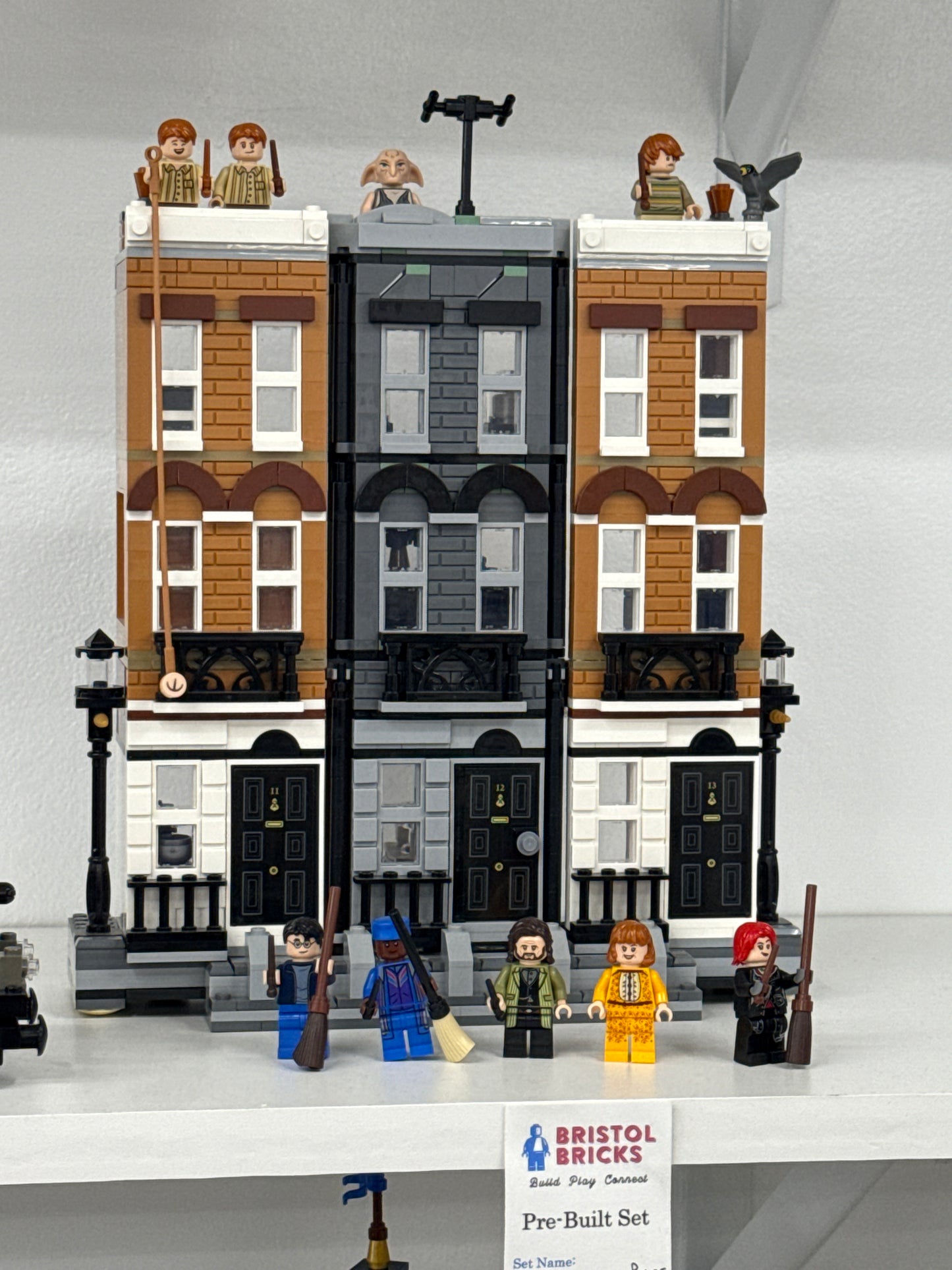 U76408 - 12 Grimmauld Place