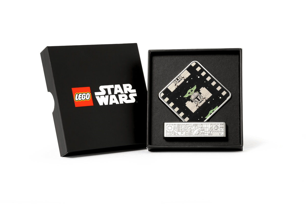 5010320 - The Mandalorian and Grogu Display - ND