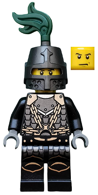 cas493 - Kingdoms - Dragon Knight Scale Mail with Chains, Helmet Closed, Scowl