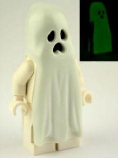 gen043 - Ghost with Pointed Top Shroud