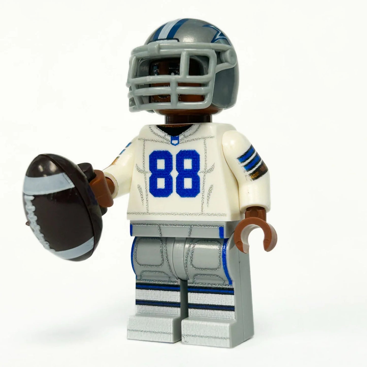 B3 - #88 WR Dallas Football Player Minifigure
