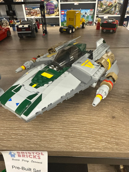 U75150 - Vader's TIE Advanced vs. A-wing Starfighter