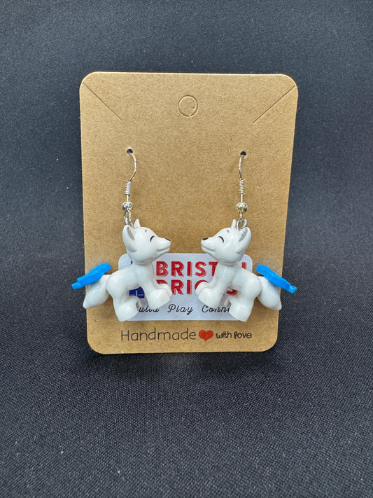 A134 - White Dog w/ Bow Earrings