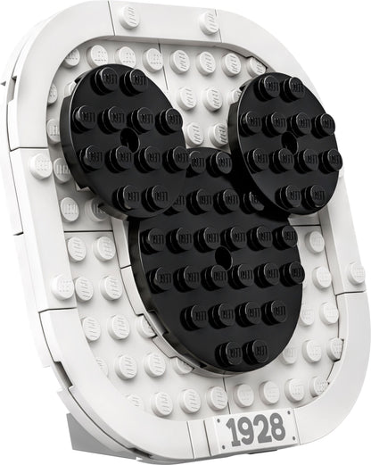 U21317 - Steamboat Willie  (Pre-Built)