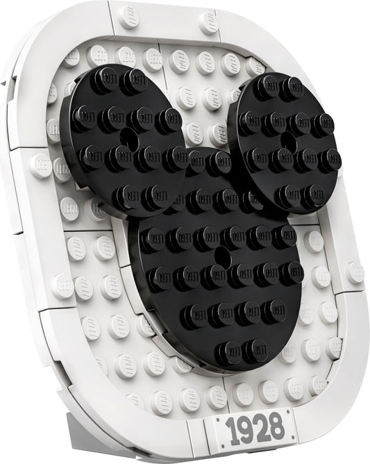 U21317 - Steamboat Willie  (Pre-Built)