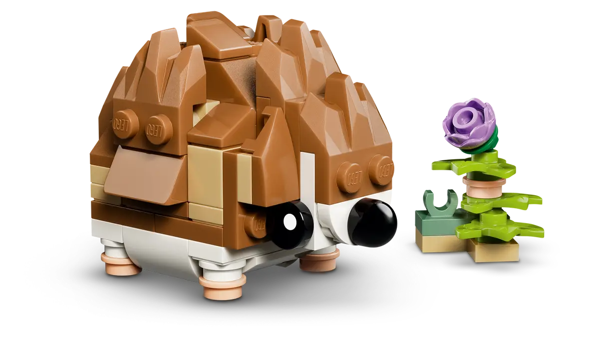 31376 - Cute Hamster with a Flower