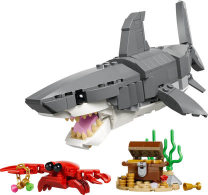 31381 - Fierce Shark with a Treasure Chest