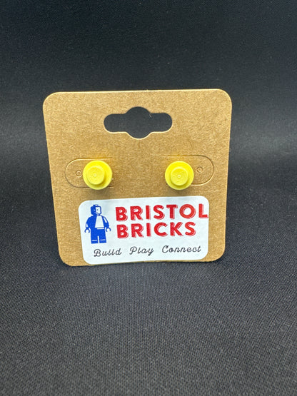 A035 - Stud Earrings, Yellow