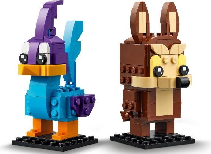 u40559 - Road Runner & Wile E. Coyote (Pre-Built)