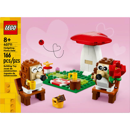 40711 - Hedgehog Picnic Date