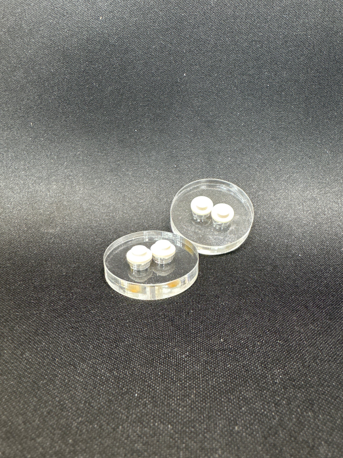 Stand001 - Small Round Acrylic Stand