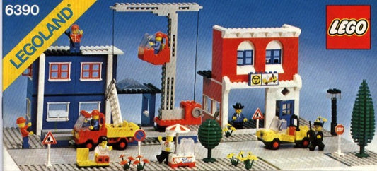 U6390 - 1980 Vintage Legoland - Main Street