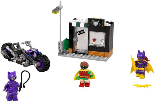 U70902 - Catwoman Catcycle Chase