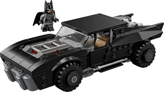 U76332 - The Batman Batmobile (Pre-Built)