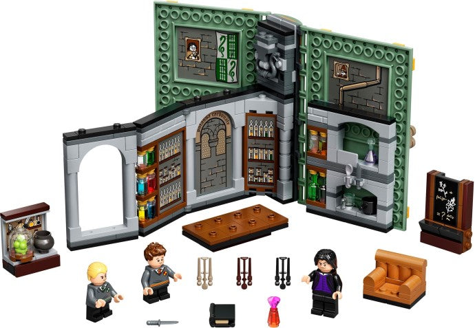 U76383 - Hogwarts Moment: Potions Class (Pre-Built)