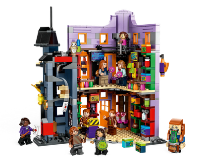 U76422 - Diagon Alley™: Weasleys' Wizard Wheezes™ (Pre-Built)