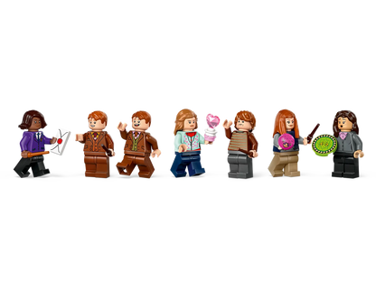 U76422 - Diagon Alley™: Weasleys' Wizard Wheezes™ (Pre-Built)
