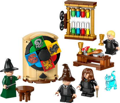 76460 - Hogwarts™ Castle: Sorting Hat™ Ceremony