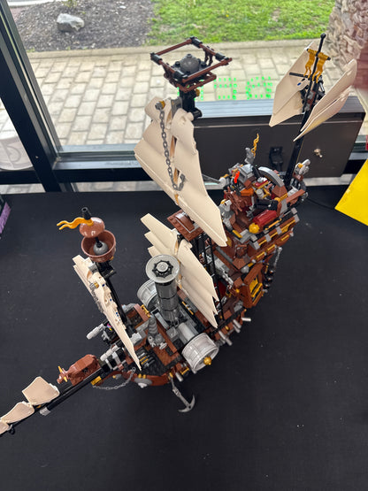 U70810 - MetalBeard's Sea Cow
