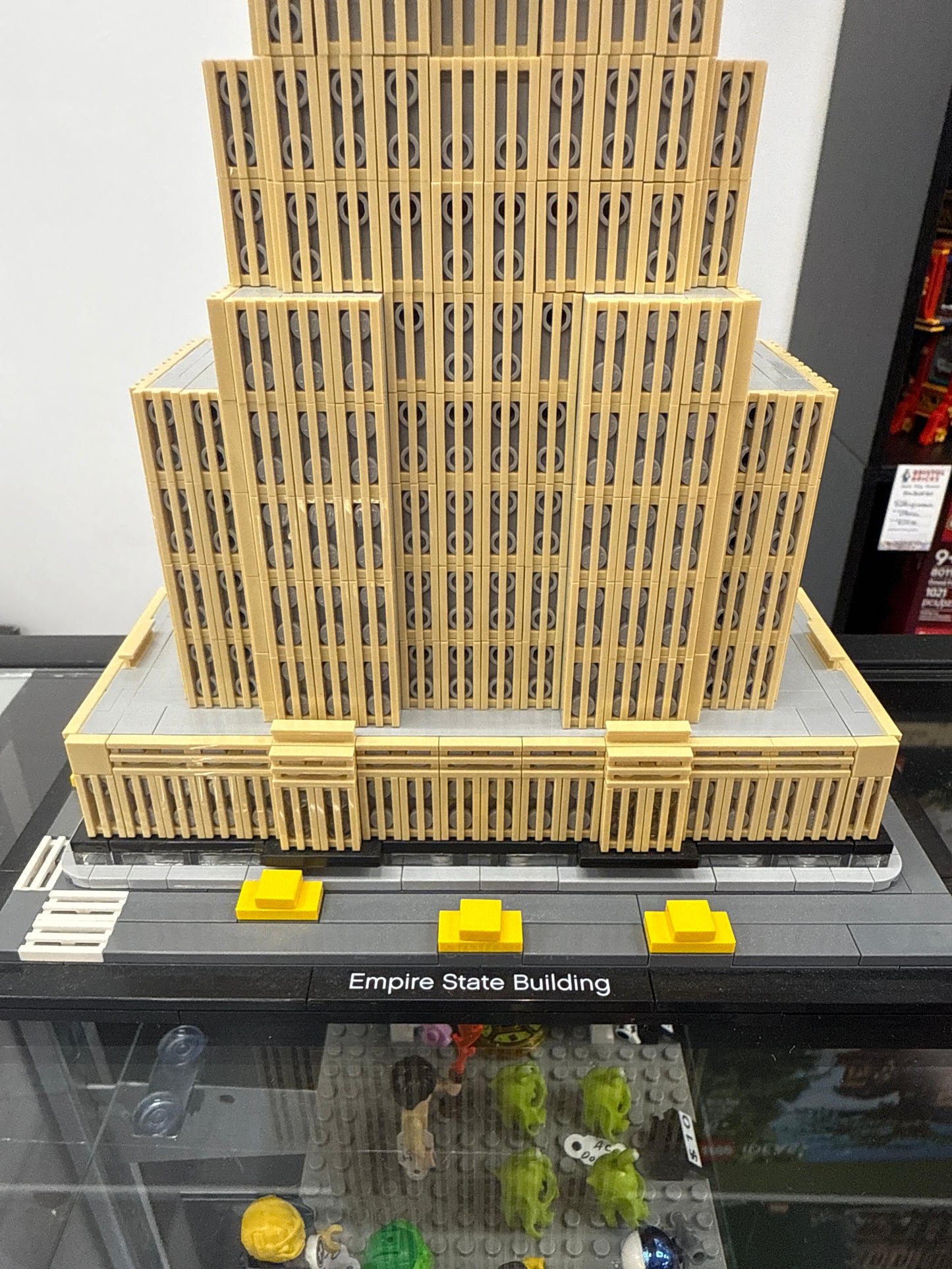 u21046 - Empire State Building