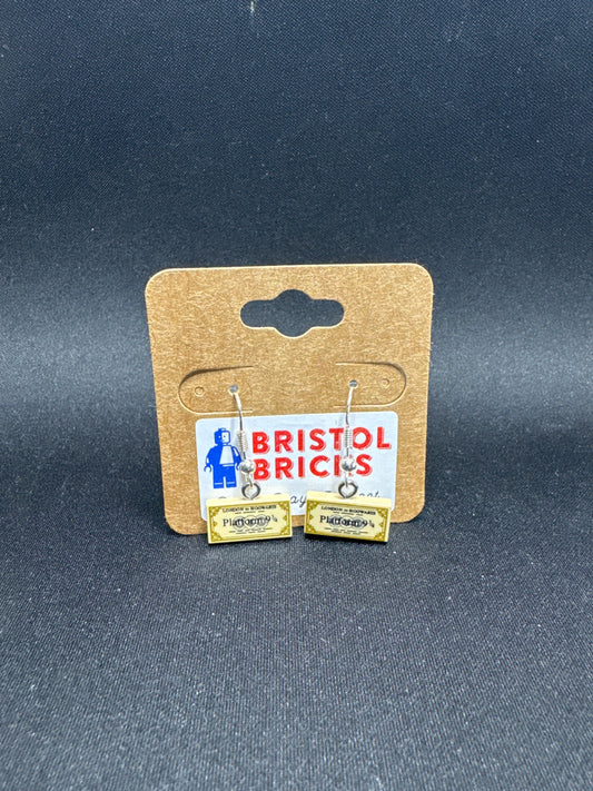 A195 - Platform 9.75 Earrings