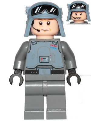 sw1101 - General Maximillian Veers - Helmet with Goggles Print