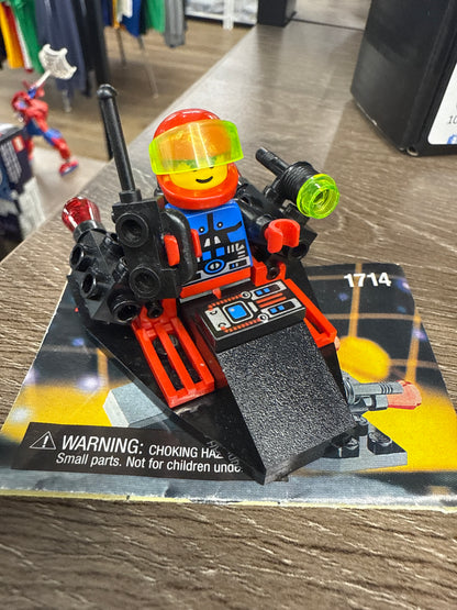 u1714 - Surveillance Scooter (1995)