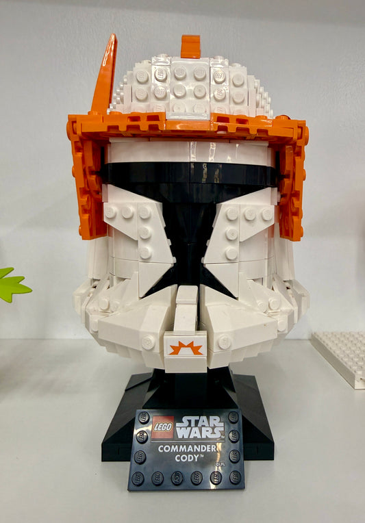 U75350 - Clone Commander Cody Helmet