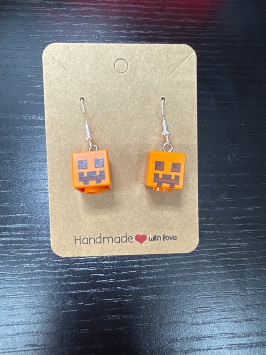 A223 - Minecraft Pumpkin Head Earrings