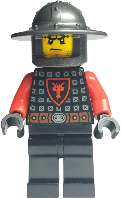 cas541 - Castle - Dragon Knight Scale Mail with Dragon Shield, Helmet with Broad Brim