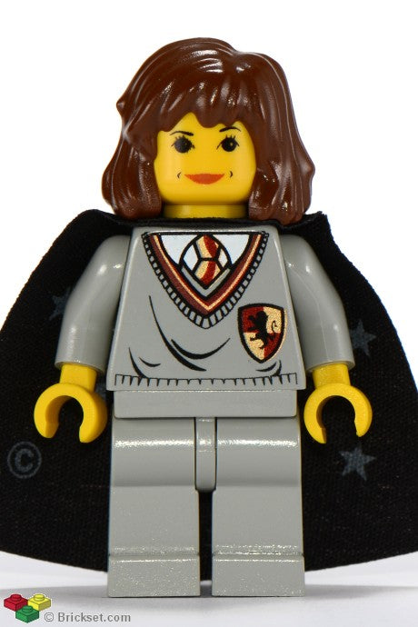 hp002 - Hermione Granger - Gryffindor Shield Torso, Light Gray Legs, Black Cape with Stars