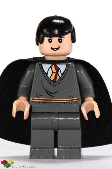 hp043 - Neville Longbottom - Gryffindor Stripe Torso, Black Cape