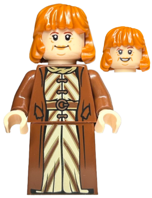 hp423 - Molly Weasley - Reddish Brown Coat