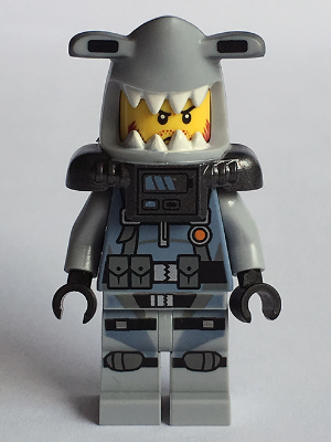 njo0366 - Hammer Head - Dark Red Beard, Small Knee Plates