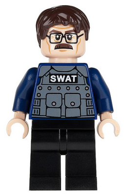 sh0063 - Commissioner James Gordon