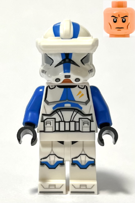 sw1248 - Clone Trooper Specialist, 501st Legion (Phase 2) - Blue Arms, Macrobinoculars, Nougat Head, Helmet with Holes