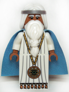 tlm071 - Vitruvius with Medallion and Black Eyes with Pupils