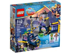41237 - Batgirl Secret Bunker